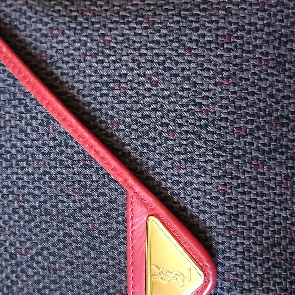 Yves Saint Laurent Vintage Tweed Bag - Picture 9 of 11